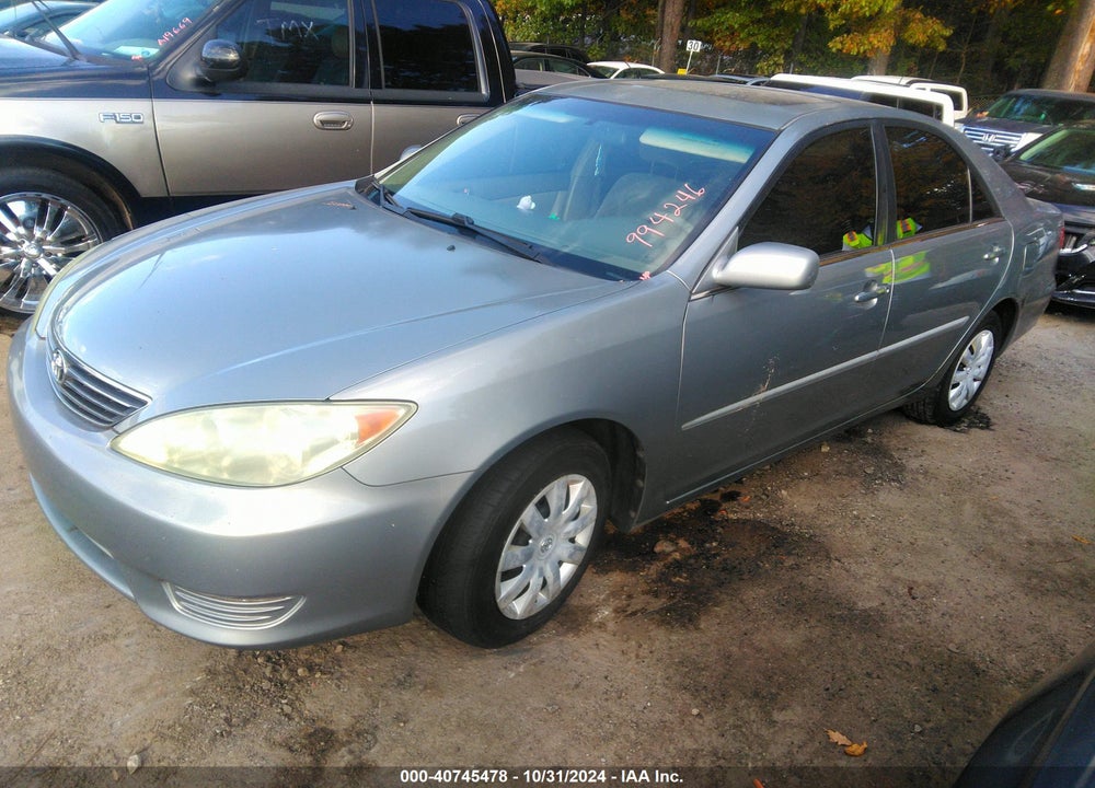 2005 TOYOTA CAMRY LE VIN: 4T1BE32K55U994246