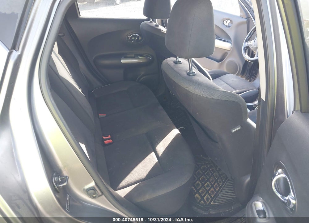 2011 NISSAN JUKE SV VIN: JN8AF5MV9BT016127