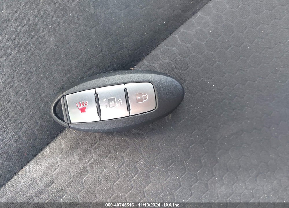 2011 NISSAN JUKE SV VIN: JN8AF5MV9BT016127