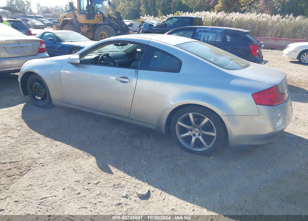2003 INFINITI G35 BASE W/LEATHER VIN: JNKCV54E63M209921