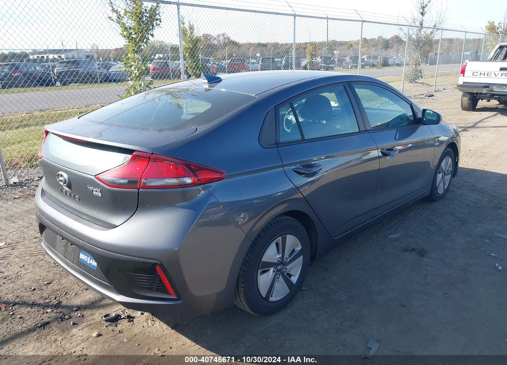 2019 HYUNDAI IONIQ HYBRID VIN: KMHC65LC5KU139627