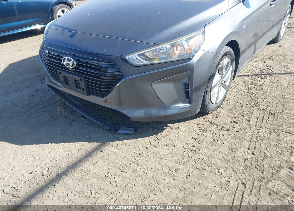 2019 HYUNDAI IONIQ HYBRID VIN: KMHC65LC5KU139627