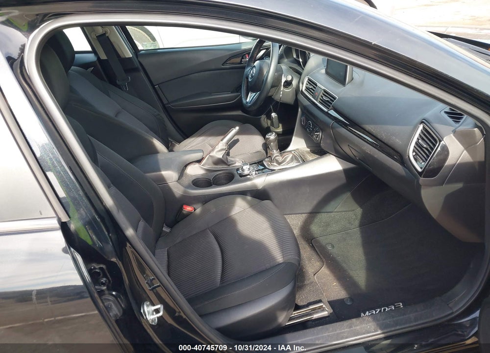 2015 MAZDA 3 I TOURING VIN: 3MZBM1L76FM138592