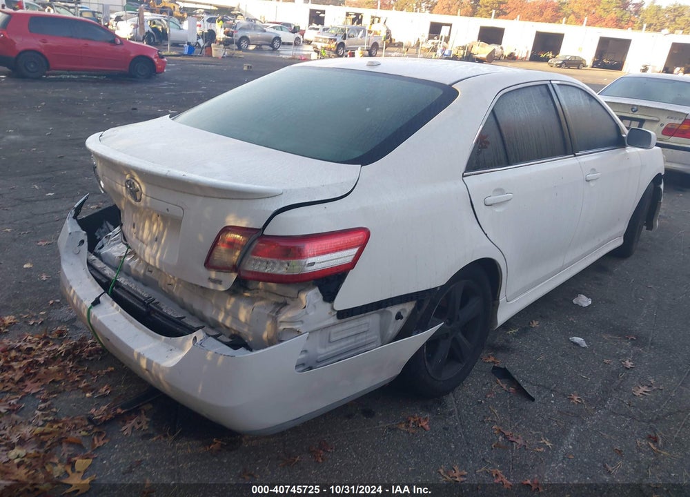 2011 TOYOTA CAMRY SE VIN: 4T1BF3EK6BU626789
