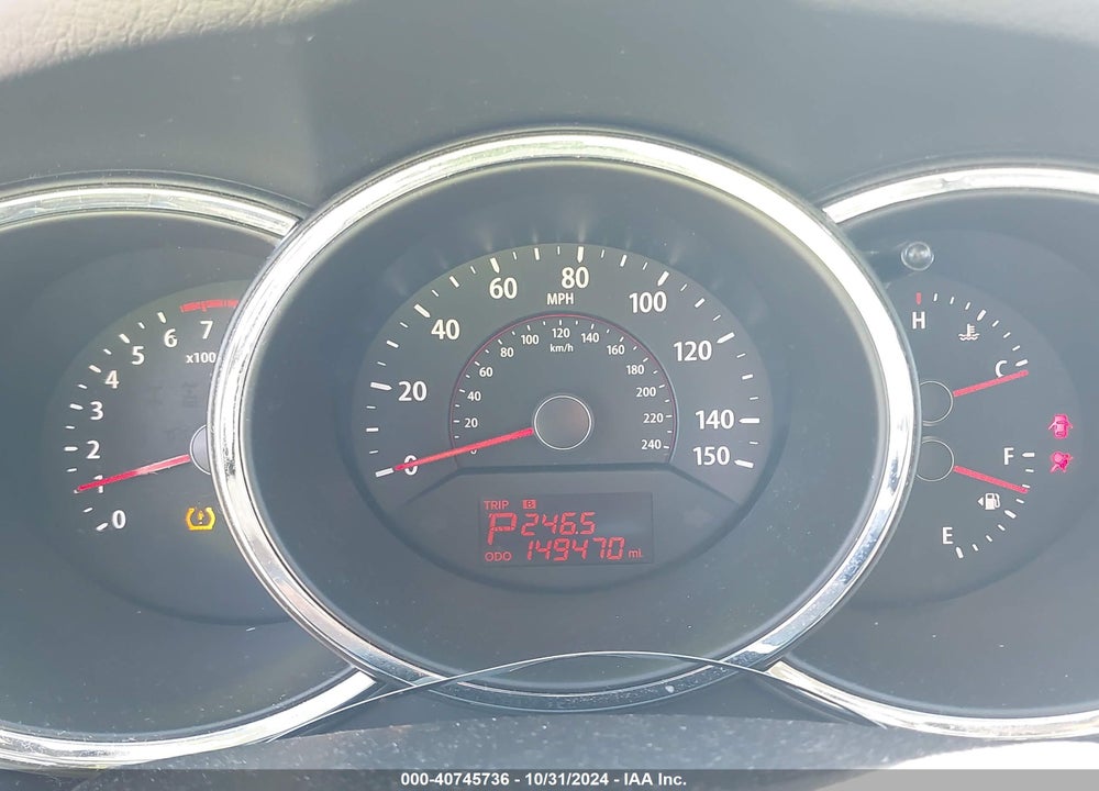 2011 KIA SORENTO LX VIN: 5XYKTCA16BG018914