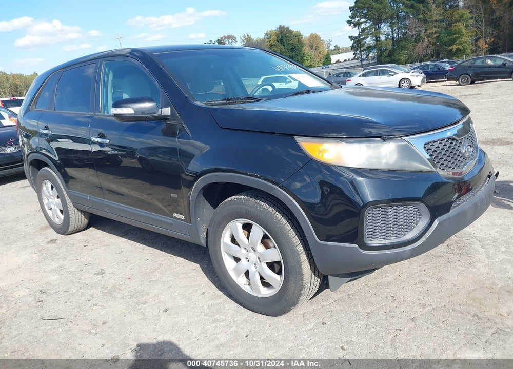 2011 KIA SORENTO LX VIN: 5XYKTCA16BG018914