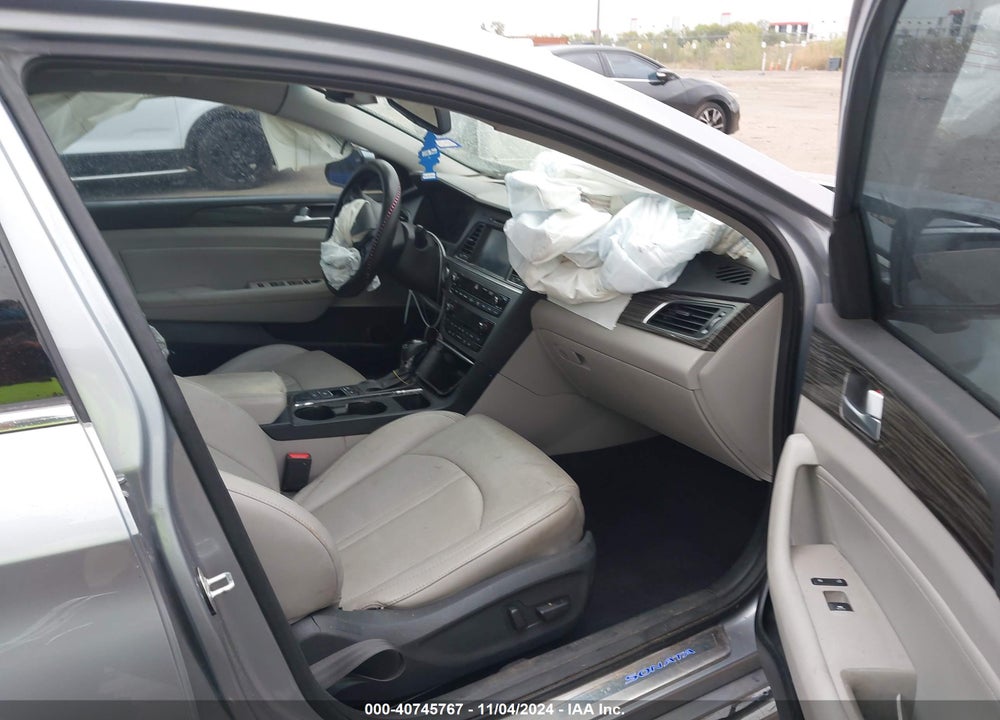 2015 HYUNDAI SONATA LIMITED VIN: 5NPE34AF0FH256660