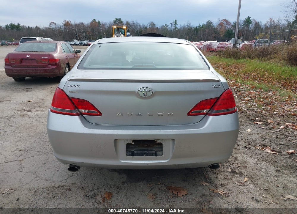 2005 TOYOTA AVALON XLS VIN: 4T1BK36B45U051168