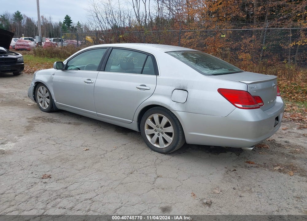 2005 TOYOTA AVALON XLS VIN: 4T1BK36B45U051168