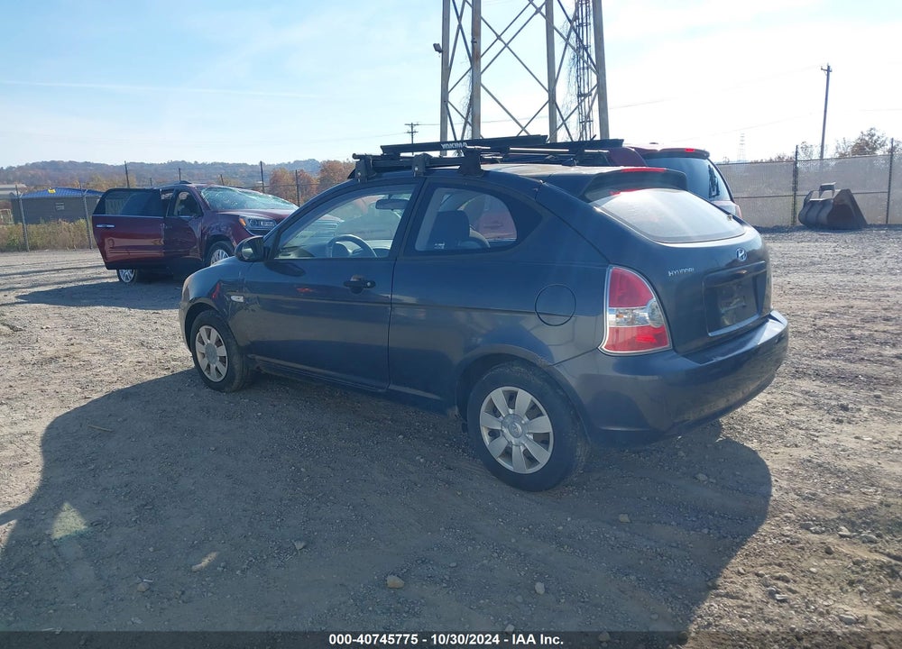 2007 HYUNDAI ACCENT GS VIN: KMHCM36C67U047679