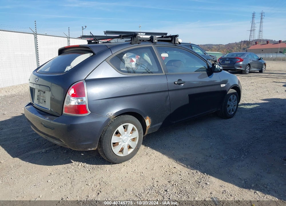 2007 HYUNDAI ACCENT GS VIN: KMHCM36C67U047679