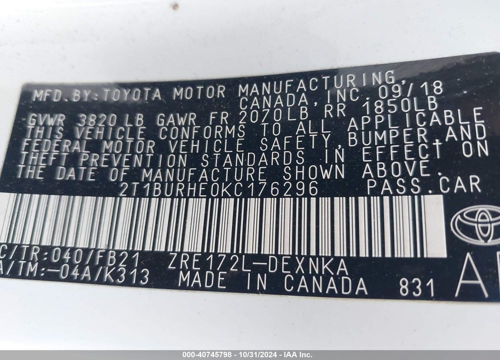 2019 TOYOTA COROLLA LE VIN: 2T1BURHE0KC176296
