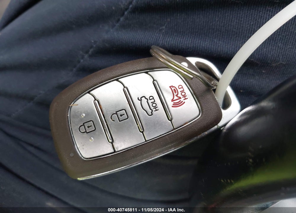 2014 HYUNDAI ELANTRA LIMITED VIN: 5NPDH4AE3EH507173