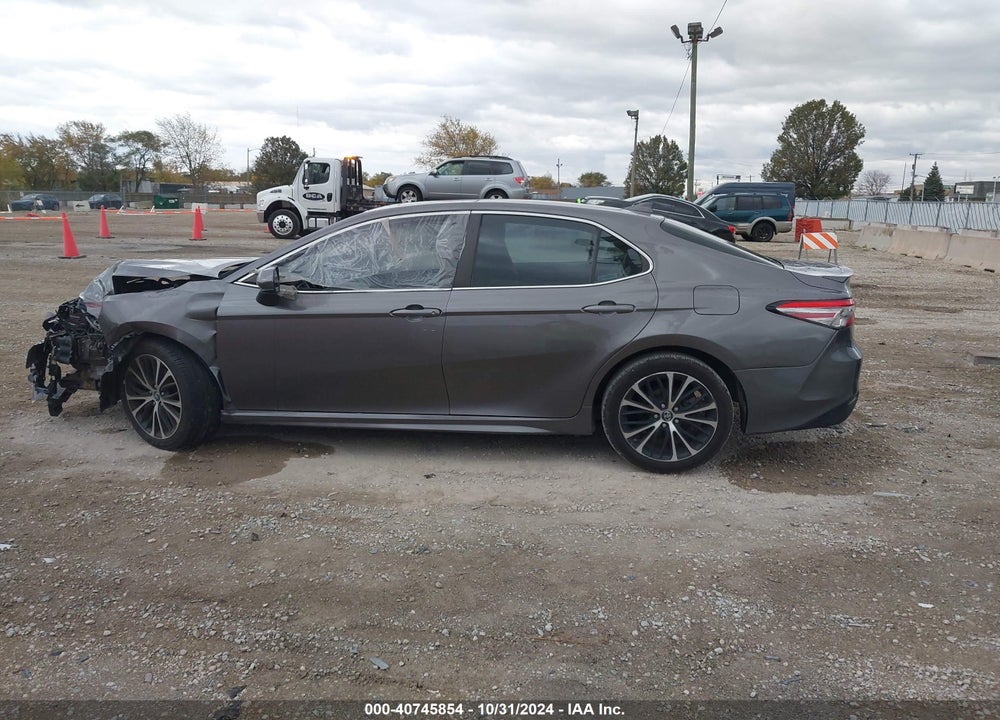 2019 TOYOTA CAMRY SE VIN: 4T1B11HK7KU799669