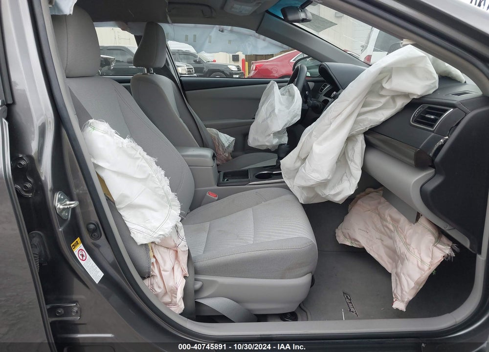 2016 TOYOTA CAMRY LE VIN: 4T1BF1FK8GU543973