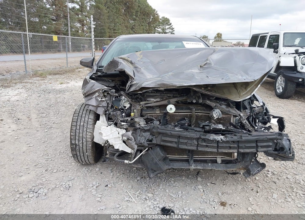 2016 TOYOTA CAMRY LE VIN: 4T1BF1FK8GU543973