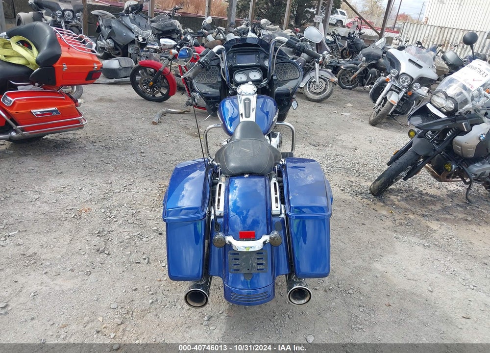 2017 HARLEY-DAVIDSON FLTRXS ROAD GLIDE SPECIAL VIN: 1HD1KTC13HB664117