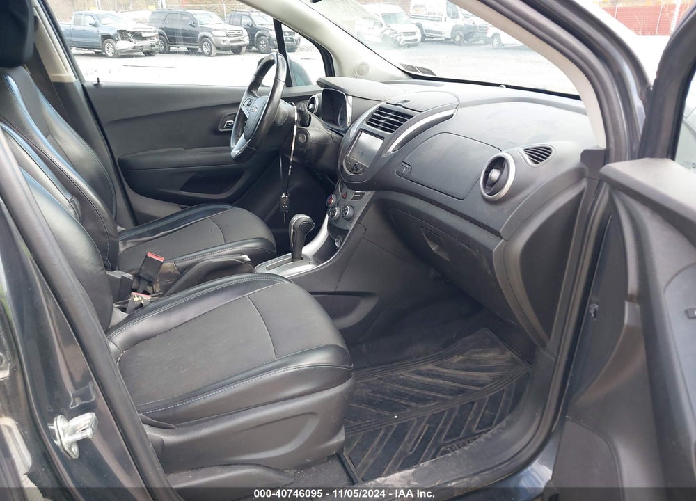 2016 CHEVROLET TRAX LT VIN: 3GNCJPSB9GL225605