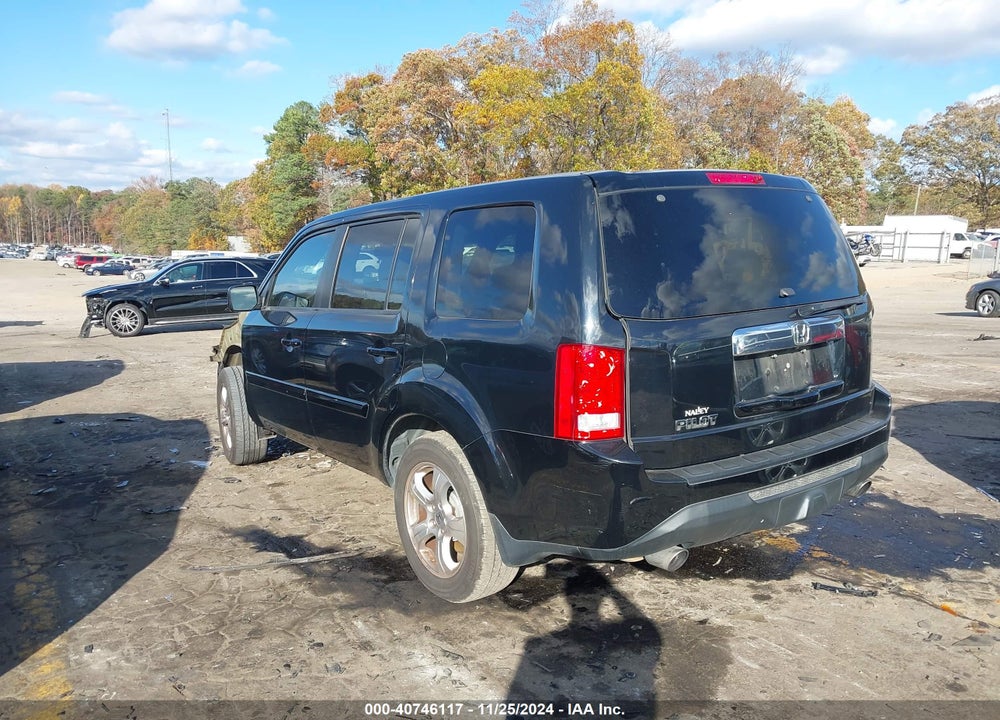 2015 HONDA PILOT EX-L VIN: 5FNYF3H58FB027086
