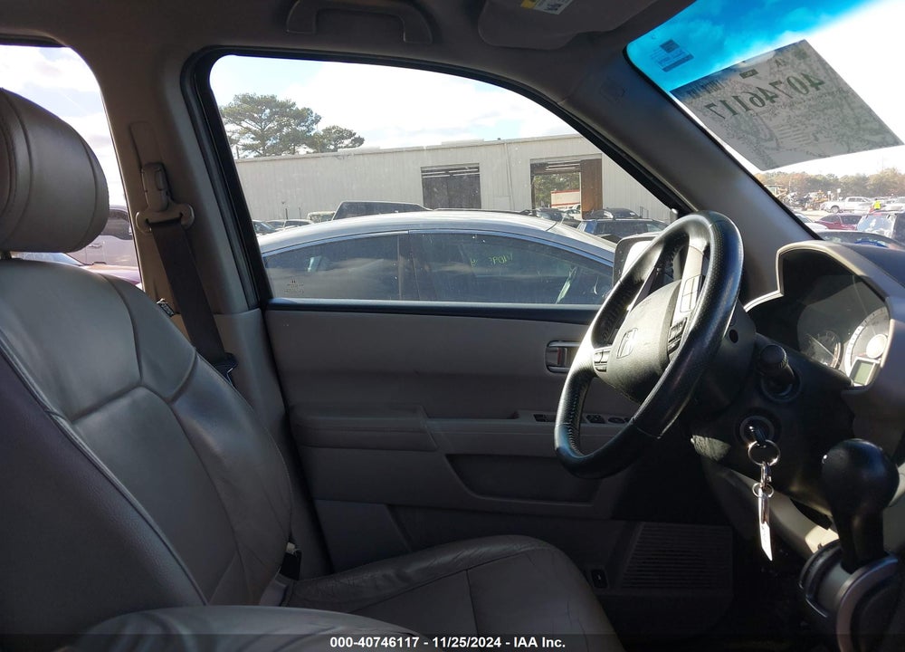 2015 HONDA PILOT EX-L VIN: 5FNYF3H58FB027086