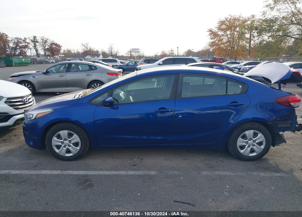 2018 KIA FORTE LX VIN: 3KPFL4A72JE247839