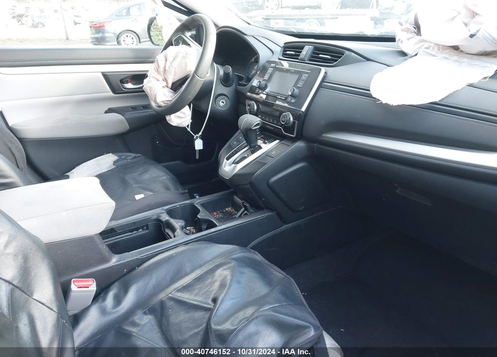 2018 HONDA CR-V LX VIN: 2HKRW5H39JH415131