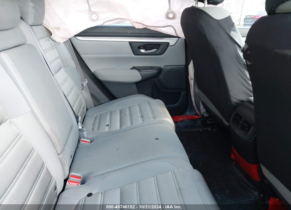 2018 HONDA CR-V LX VIN: 2HKRW5H39JH415131