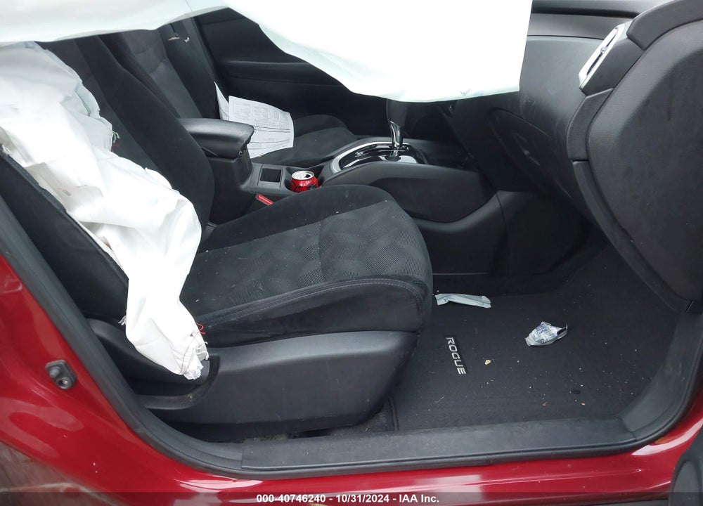 2014 NISSAN ROGUE SV VIN: 5N1AT2MV4EC779868
