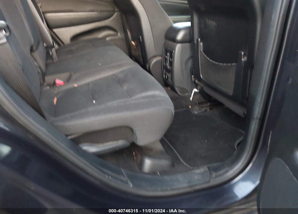 2014 JEEP GRAND CHEROKEE LAREDO VIN: 1C4RJEAG5EC519581