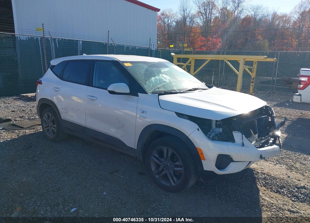 2021 KIA SELTOS LX VIN: KNDEPCAA0M7191068