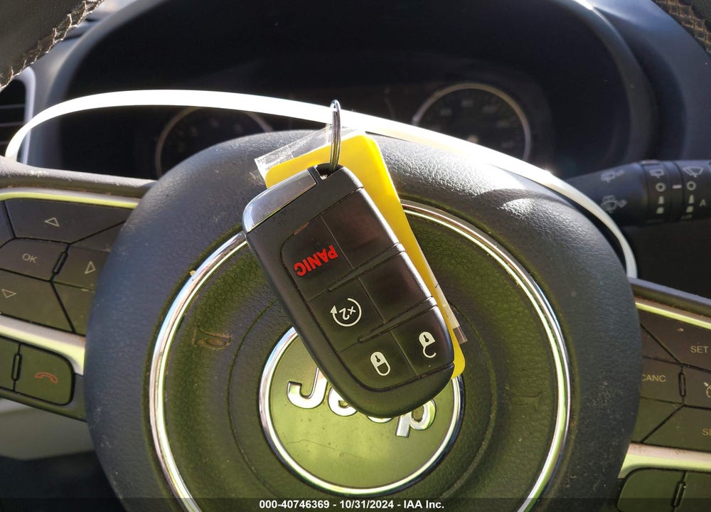 2020 JEEP RENEGADE VIN: ZACNJABB1LPL03730