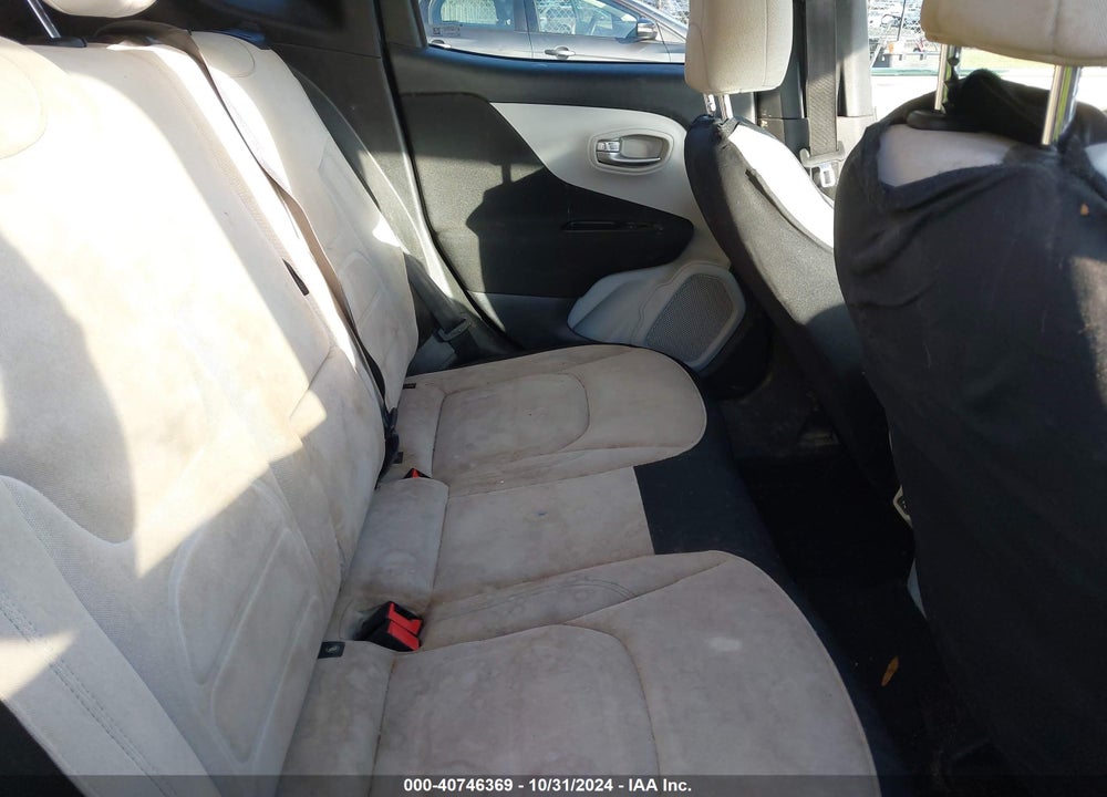 2020 JEEP RENEGADE VIN: ZACNJABB1LPL03730