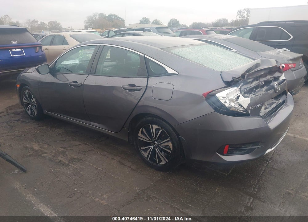 2019 HONDA CIVIC LX VIN: 19XFC2F67KE013055