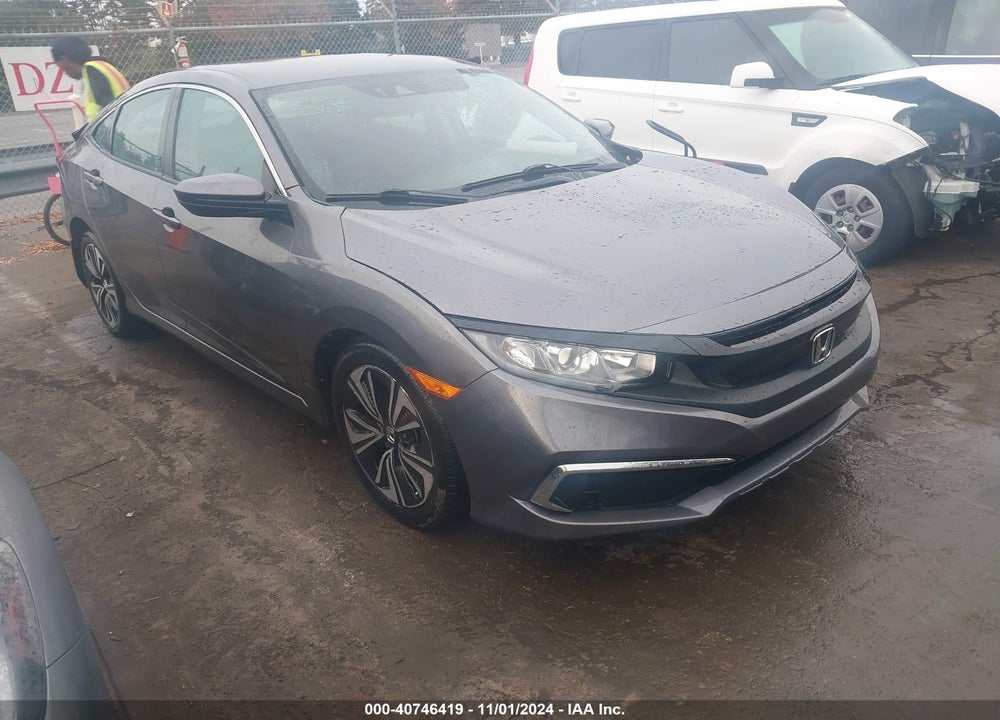 2019 HONDA CIVIC LX VIN: 19XFC2F67KE013055