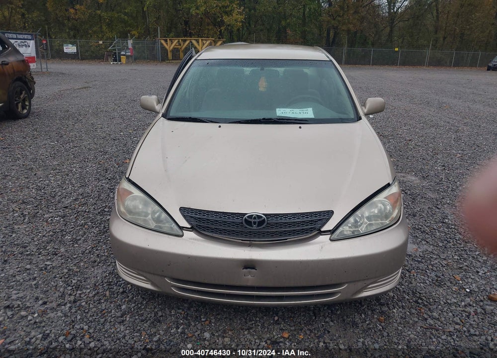 2002 TOYOTA CAMRY LE VIN: 4T1BE32K32U512157