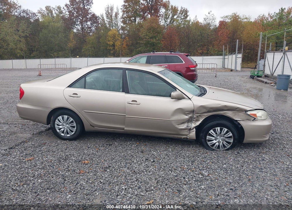 2002 TOYOTA CAMRY LE VIN: 4T1BE32K32U512157