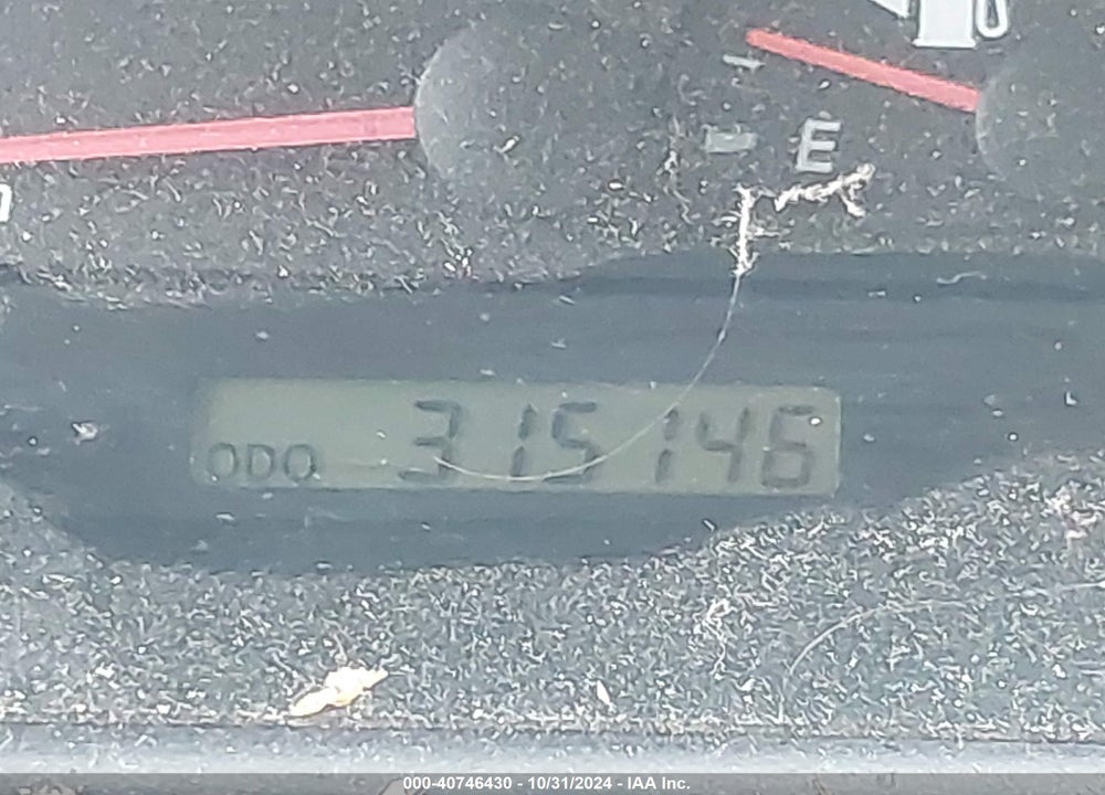 2002 TOYOTA CAMRY LE VIN: 4T1BE32K32U512157