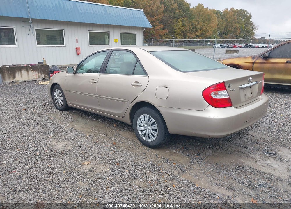 2002 TOYOTA CAMRY LE VIN: 4T1BE32K32U512157