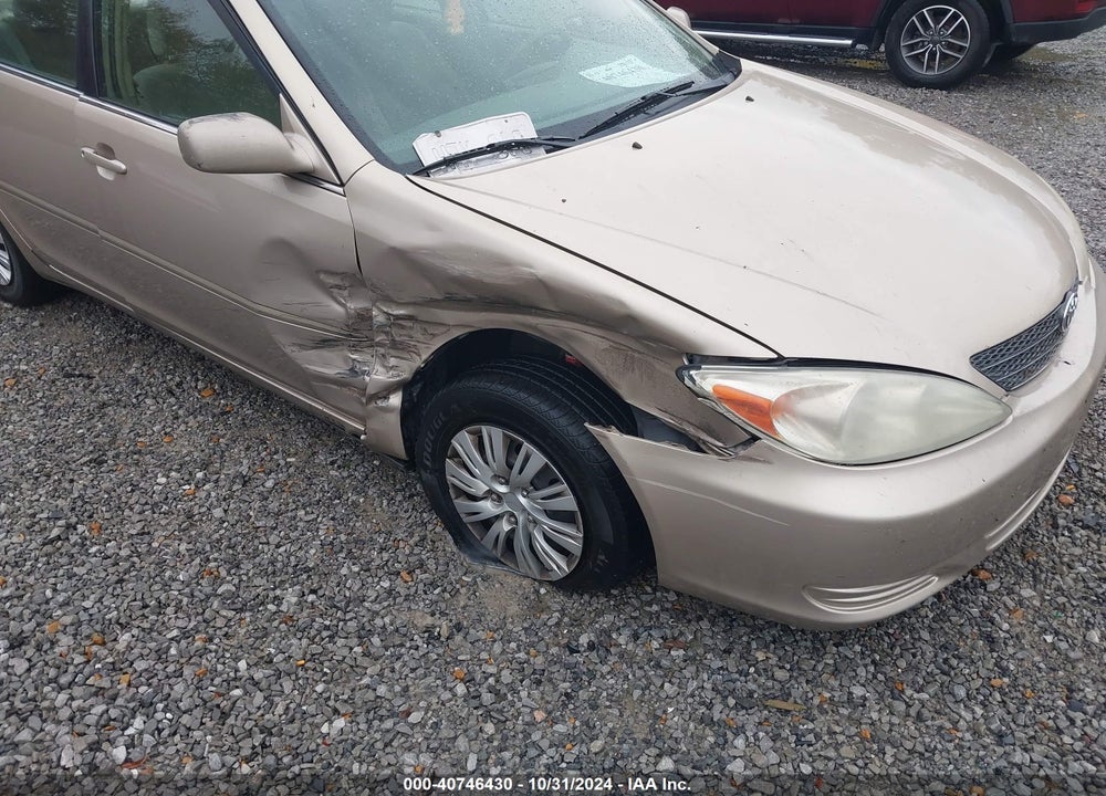 2002 TOYOTA CAMRY LE VIN: 4T1BE32K32U512157