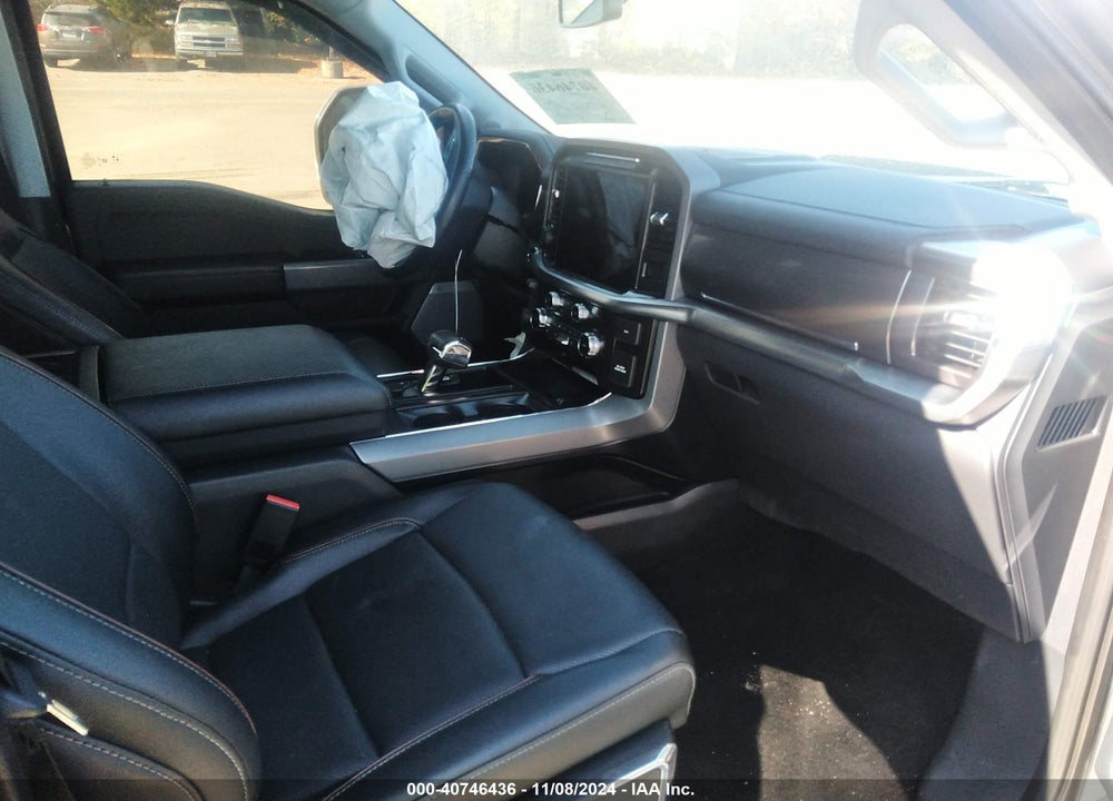 2022 FORD F-150 LARIAT VIN: 1FTFW1E54NFC26081