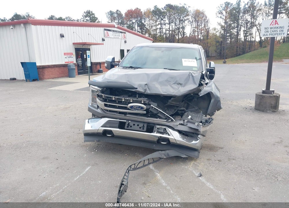 2022 FORD F-150 LARIAT VIN: 1FTFW1E54NFC26081