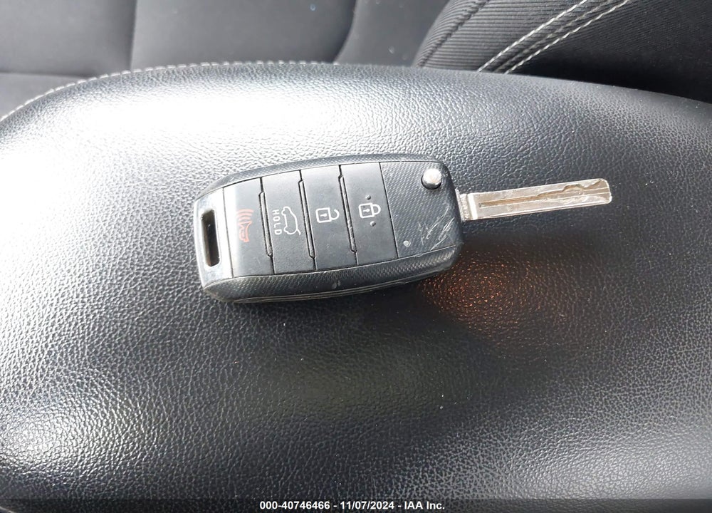 2017 KIA SOUL VIN: KNDJP3A50H7461813