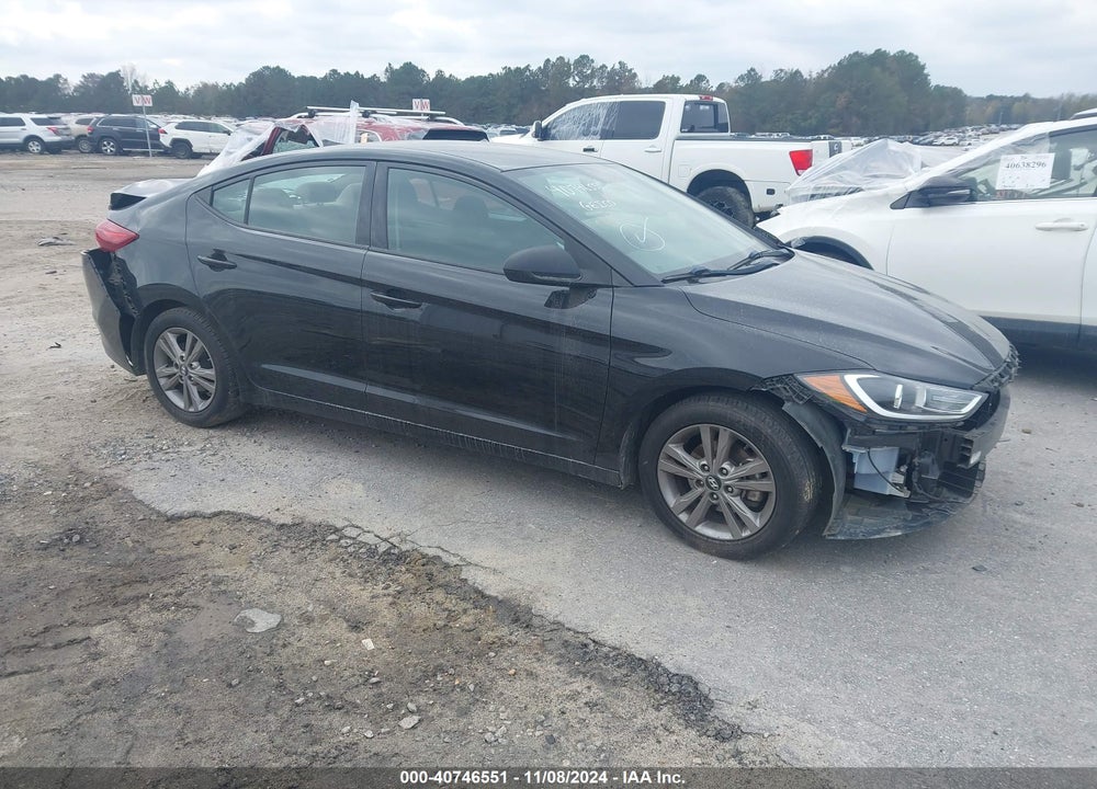 2018 HYUNDAI ELANTRA SEL VIN: 5NPD84LF4JH400911