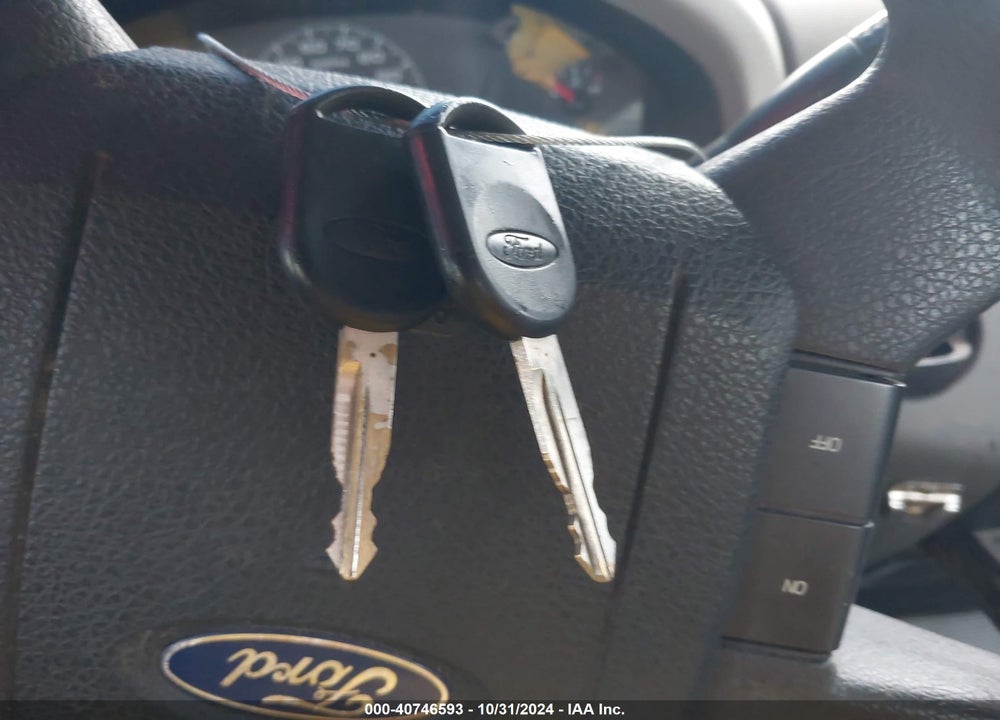 2007 FORD F-150 STX/XL/XLT VIN: 1FTRF12267NA86308