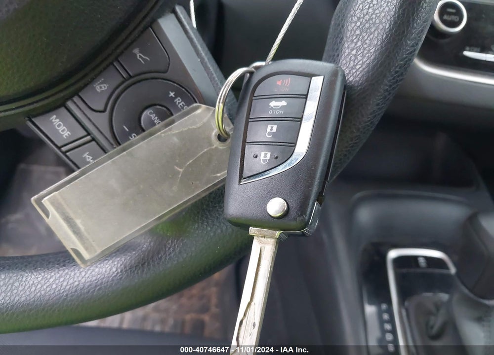 2020 TOYOTA COROLLA LE VIN: 5YFEPRAE8LP106576