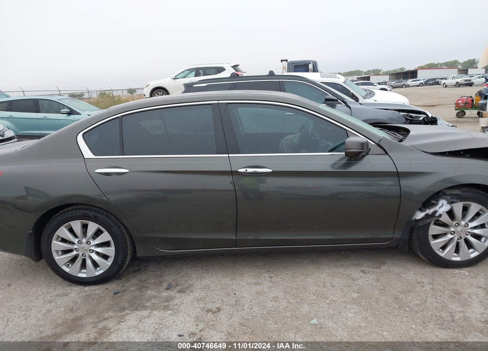 2013 HONDA ACCORD EX VIN: 1HGCR2F7XDA068083