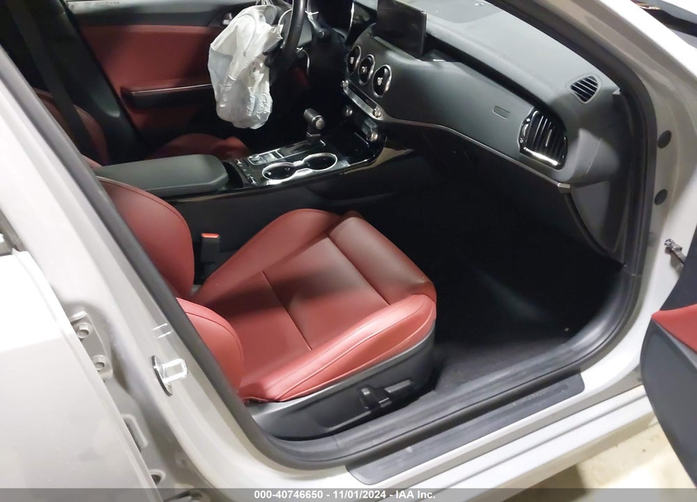 2022 KIA STINGER GT LINE VIN: KNAE35LD7N6114118