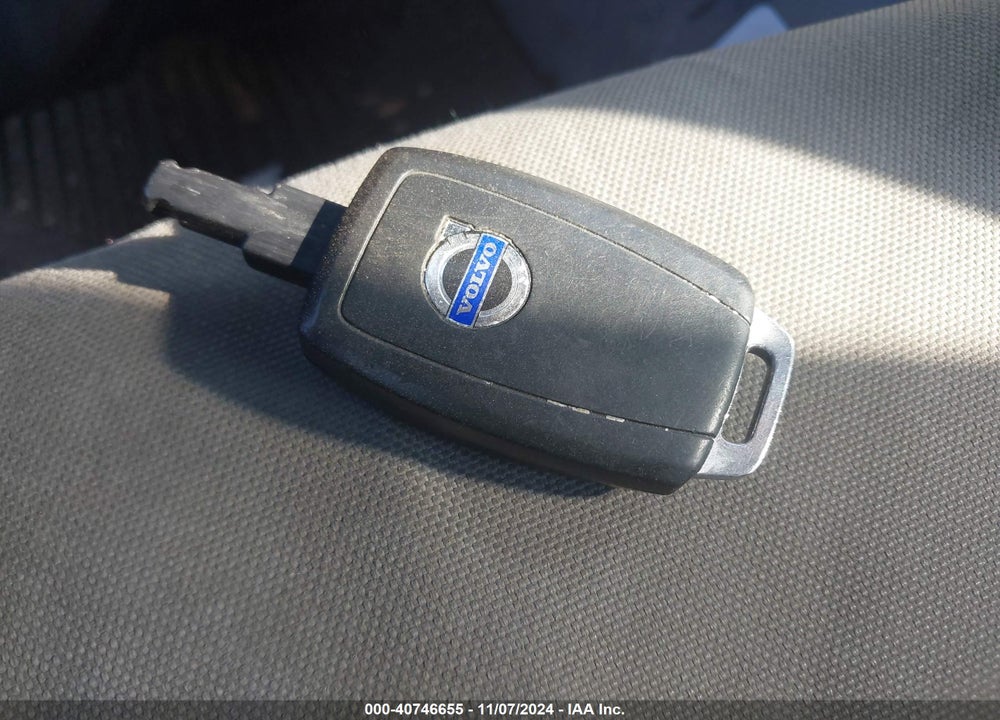 2008 VOLVO C30 T5 R-DESIGN/T5 VERSION 1.0/T5 VERSION 2.0 VIN: YV1MK672082047481