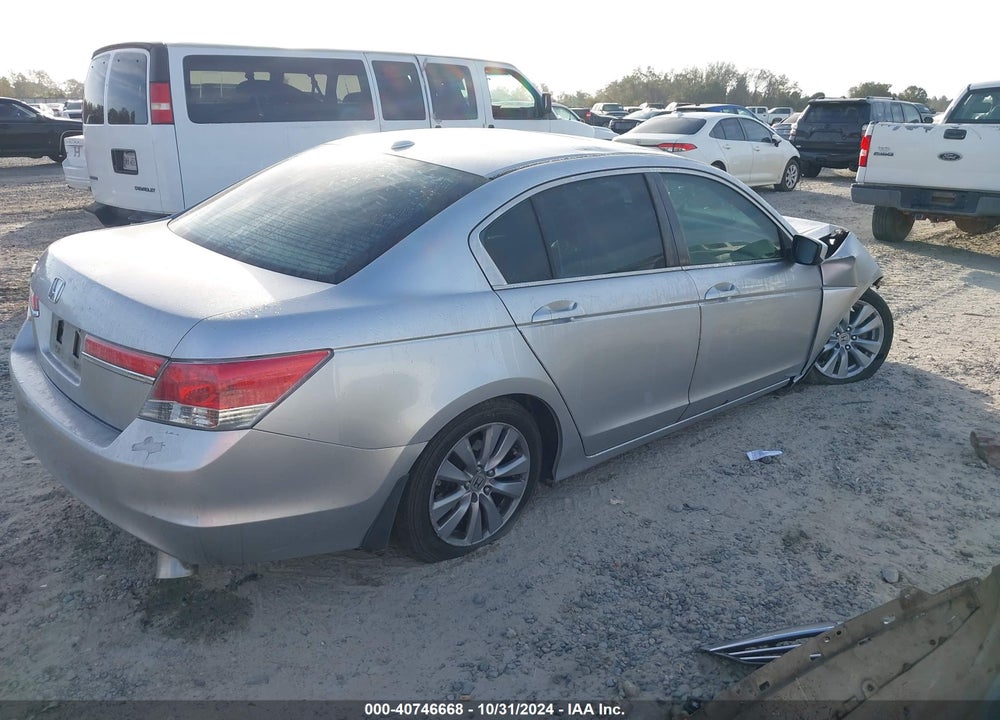 2011 HONDA ACCORD 2.4 EX-L VIN: 1HGCP2F89BA083671
