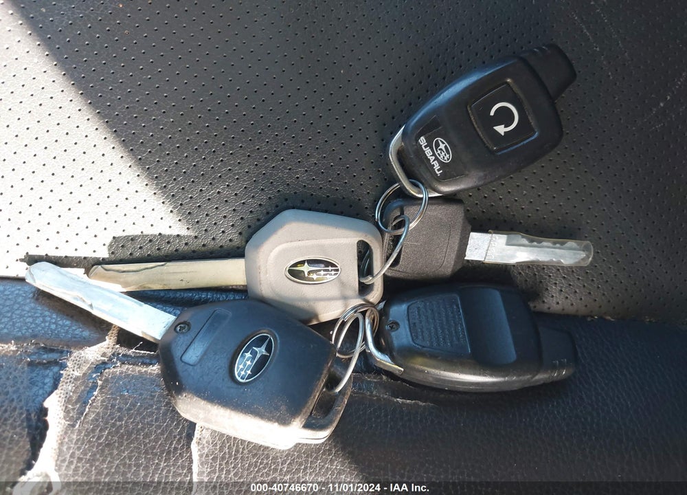 2011 SUBARU OUTBACK 2.5I LIMITED VIN: 4S4BRBLC1B3445540